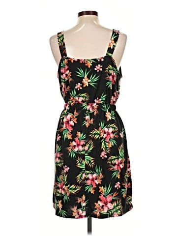 West Loop Casual Dress (view 2)