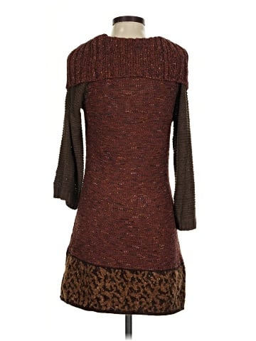 Curio Pullover Sweater (view 2)