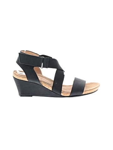 Adrienne Vittadini Wedges (view 1)