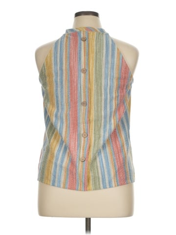 W5 Sleeveless Blouse (view 2)