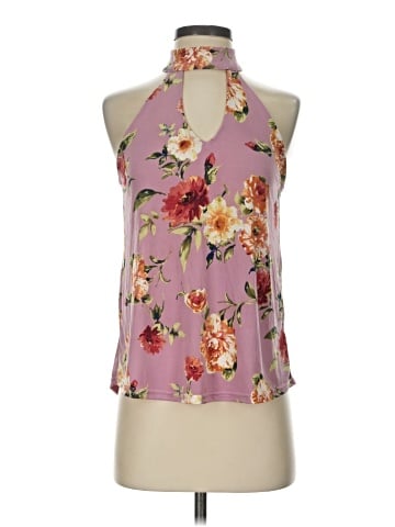 Sweet Wanderer Sleeveless Blouse (view 1)
