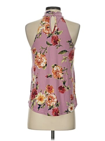 Sweet Wanderer Sleeveless Blouse (view 2)