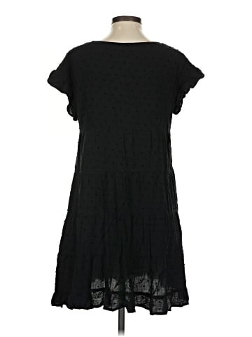 Urban Outfitters Casual Dress (view 2)