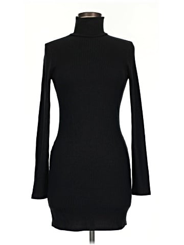 Urban Outfitters Casual Dress (view 1)