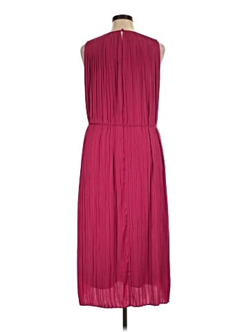 Banana Republic Factory Store Casual Dress (view 2)