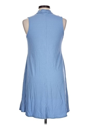 Discreet Casual Dress (view 2)
