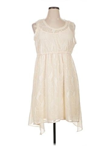 Simply Vera Vera Wang Casual Dress (view 1)