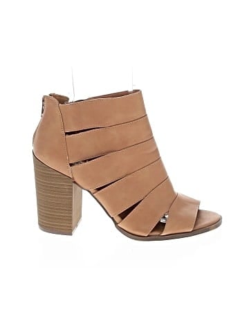 REPORT Sandals (view 1)