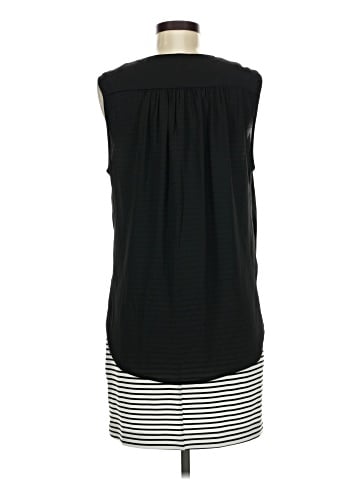 Karen Kane Casual Dress (view 2)