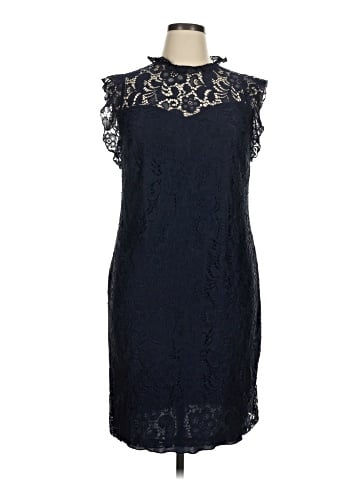 En Focus Cocktail Dress (view 1)
