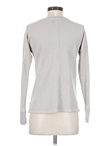 Abercrombie & Fitch Long Sleeve T-Shirt (view 2)