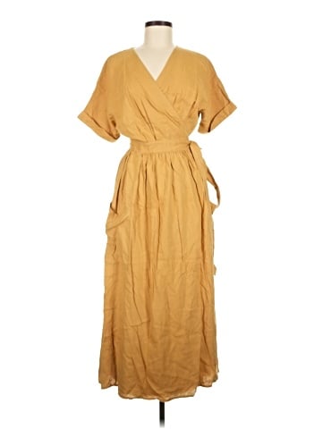 Urban Outfitters Casual Dress (view 1)