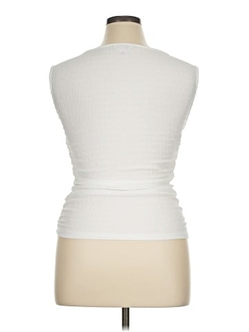 Vigoss Sleeveless Top (view 2)