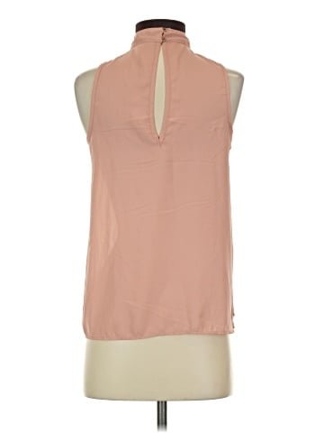 Japna Sleeveless Blouse (view 2)