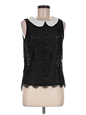 Romeo & Juliet Couture Sleeveless Blouse (view 1)