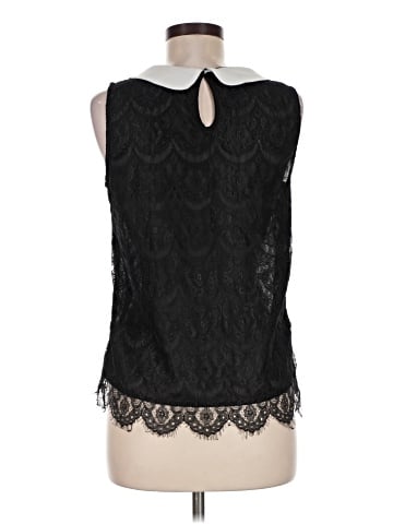 Romeo & Juliet Couture Sleeveless Blouse (view 2)