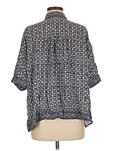 Max Studio 3/4 Sleeve Button-Down Shirt (view 2)
