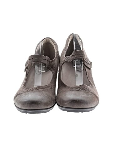 ABEO Heels (view 2)