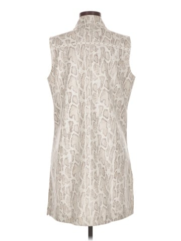 Berek Vest (view 2)