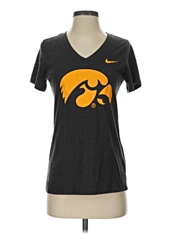 Nike Short Sleeve T-Shirt (view 1)