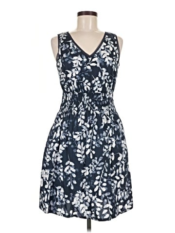 Simply Vera Vera Wang Casual Dress (view 1)