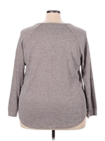 Cyrus 3/4 Sleeve T-Shirt (view 2)