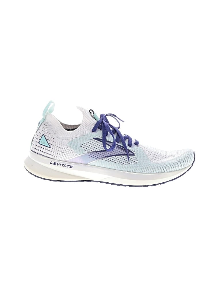 Pre-owned Brooks Sneakers In White