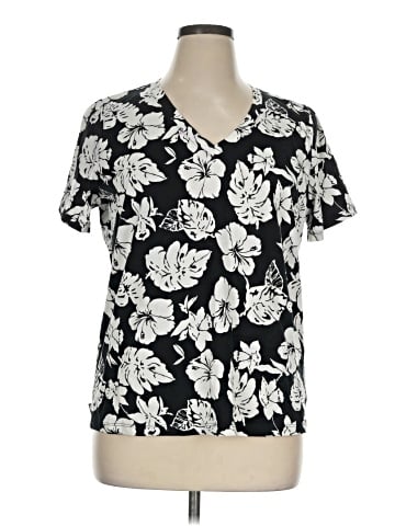 Chaps Short Sleeve Henley (view 1)