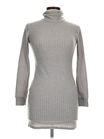 TSE Long Sleeve Turtleneck (view 1)