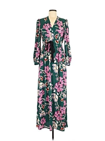 Diane von Furstenberg Casual Dress (view 1)