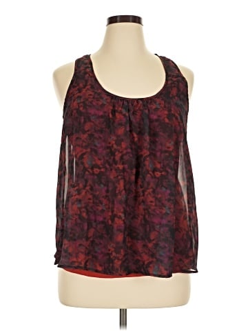 Daytrip Sleeveless Blouse (view 1)