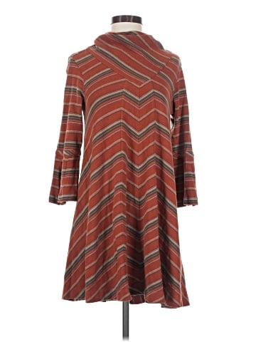 New Romantics Casual Dress (view 1)