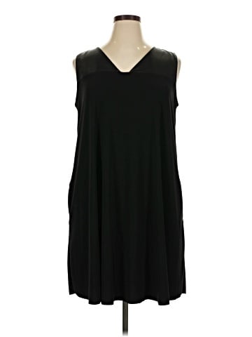 Daisy Fuentes Casual Dress (view 1)