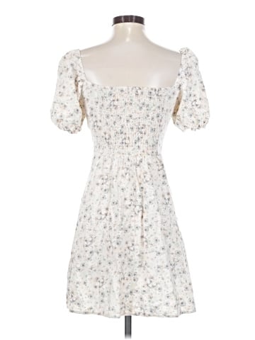 H&M Casual Dress (view 2)
