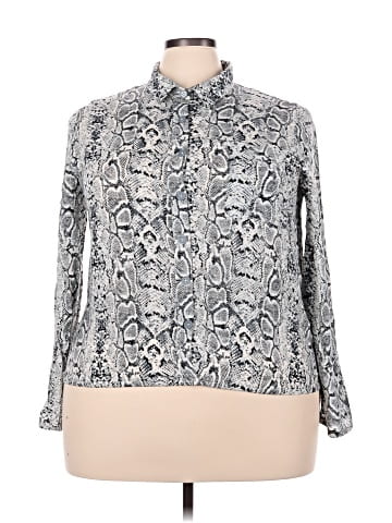 No Boundaries Long Sleeve Blouse (view 1)