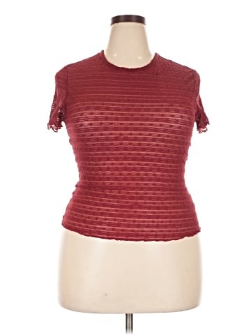 No Boundaries Short Sleeve Top (view 1)