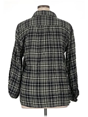 Max Studio 3/4 Sleeve Button-Down Shirt (view 2)