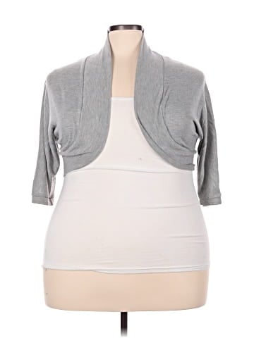 DG Shrug (view 1)
