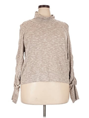 Cato Long Sleeve Top (view 1)