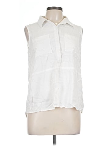 89th & Madison Sleeveless T-Shirt (view 1)