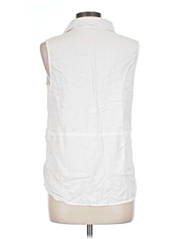 89th & Madison Sleeveless T-Shirt (view 2)