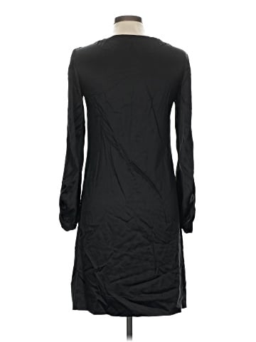 Elie Tahari Casual Dress (view 2)
