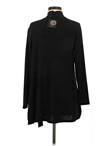 Bobeau Poncho (view 2)