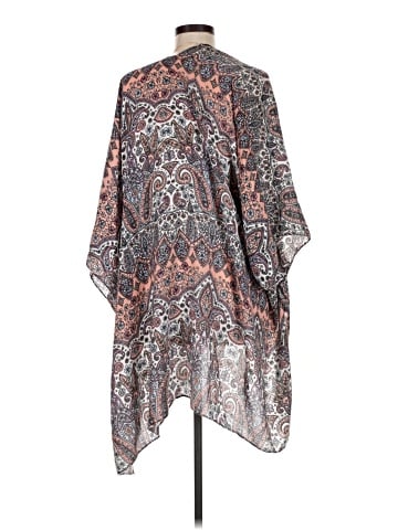 Simply Noelle Kimono (view 2)