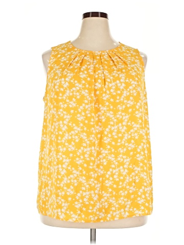 Fun2Fun Sleeveless Blouse (view 1)