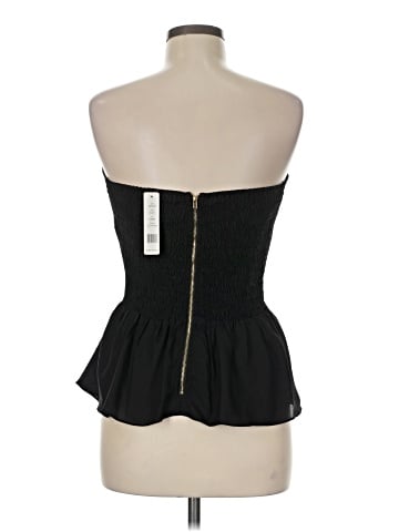 Romeo & Juliet Couture Sleeveless Blouse (view 2)