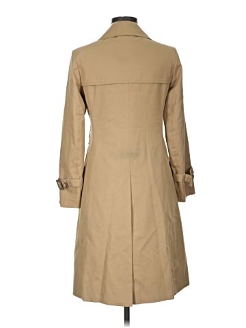 Burberry Trenchcoat (view 2)