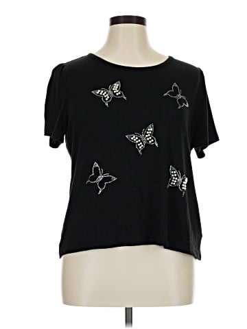 Love Scarlett Short Sleeve T-Shirt (view 1)