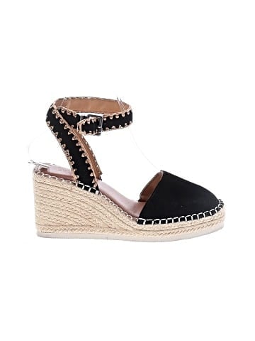 Crown Vintage Wedges (view 1)
