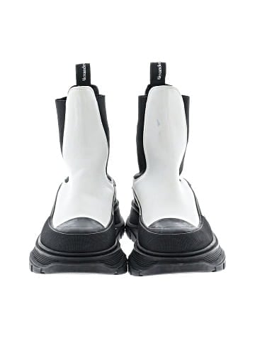 Alexander McQueen Ankle Boots (view 2)